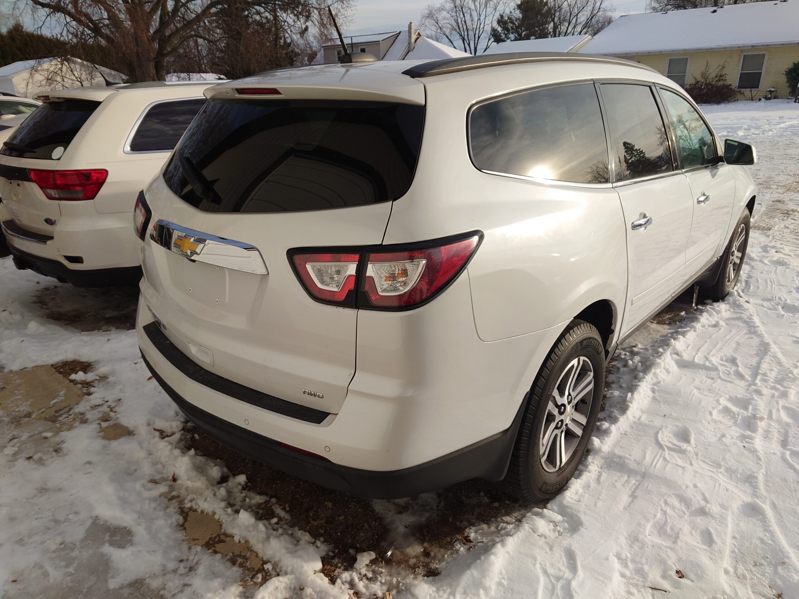 
								2016 Chevy Traverse LT full									