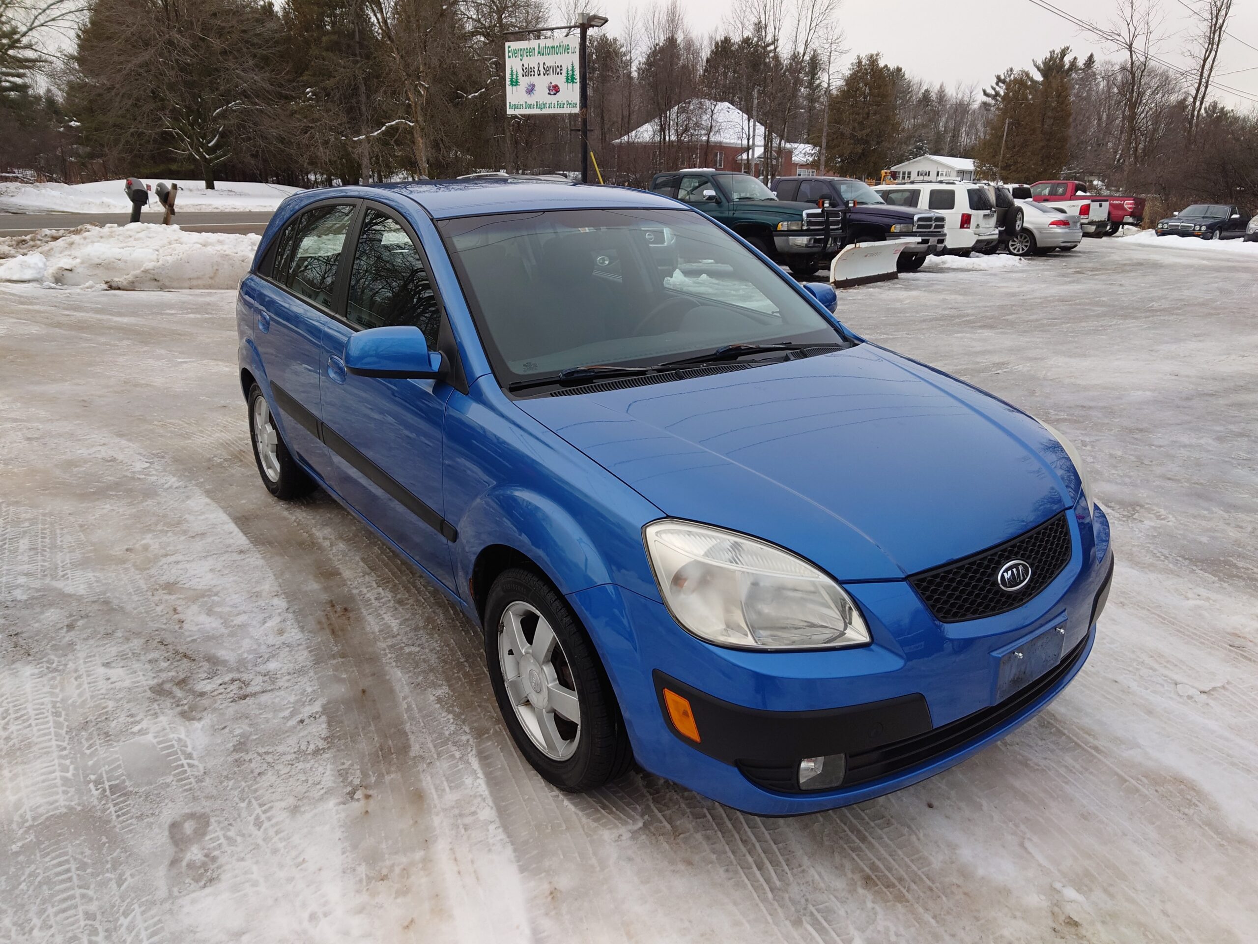 
								2006 Kia Rio5 full									