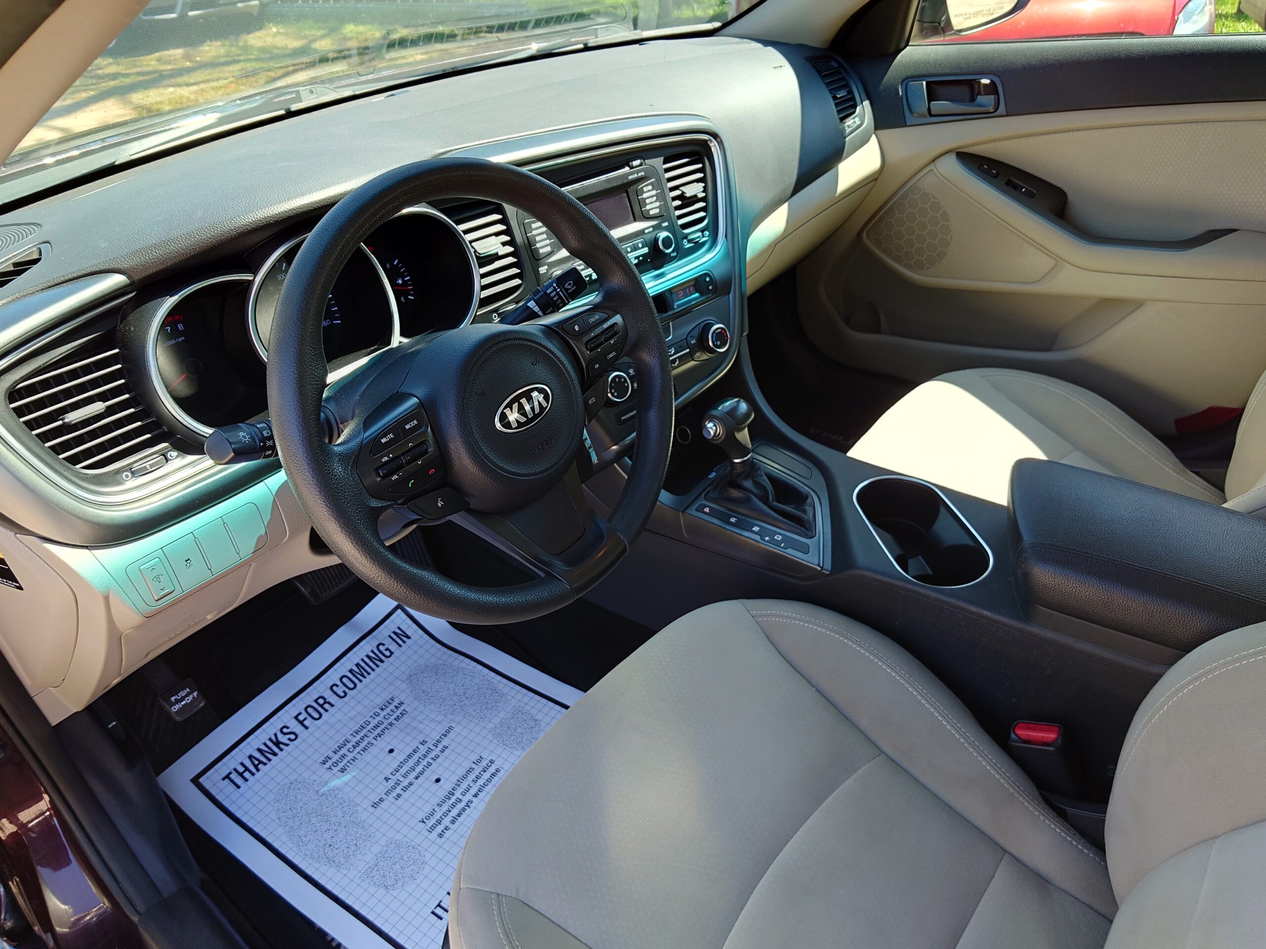 
								2015 Kia Optima full									