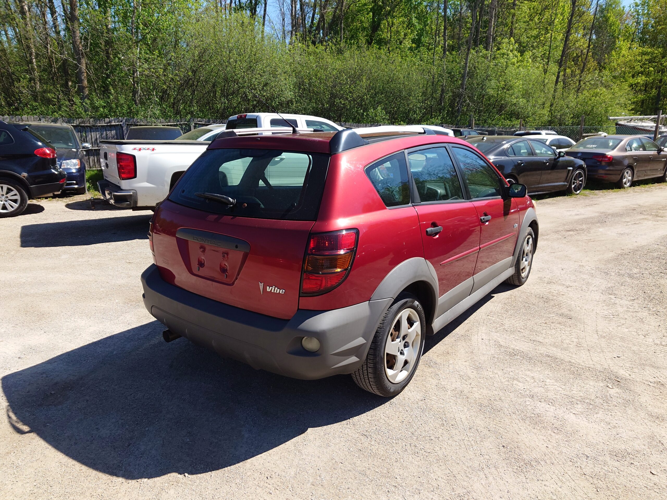 
								2006 Pontiac Vibe full									
