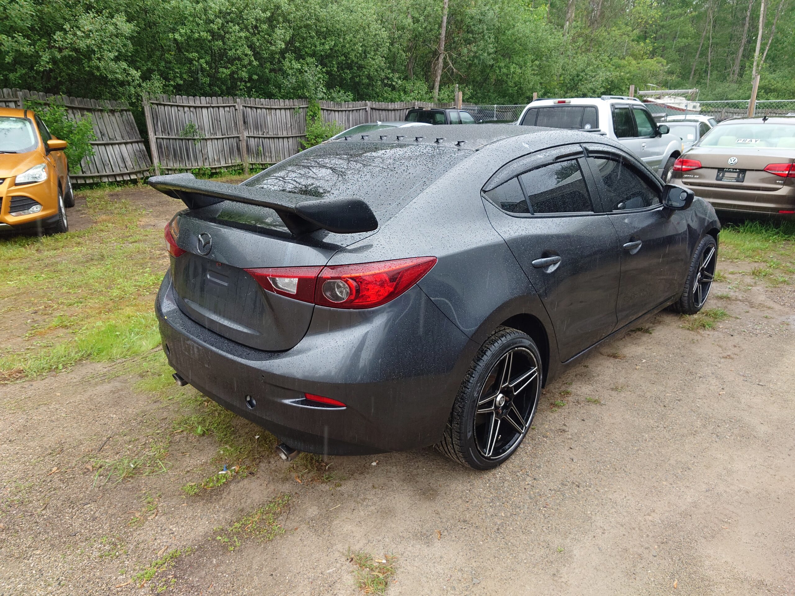 
								15Mazda3 full									