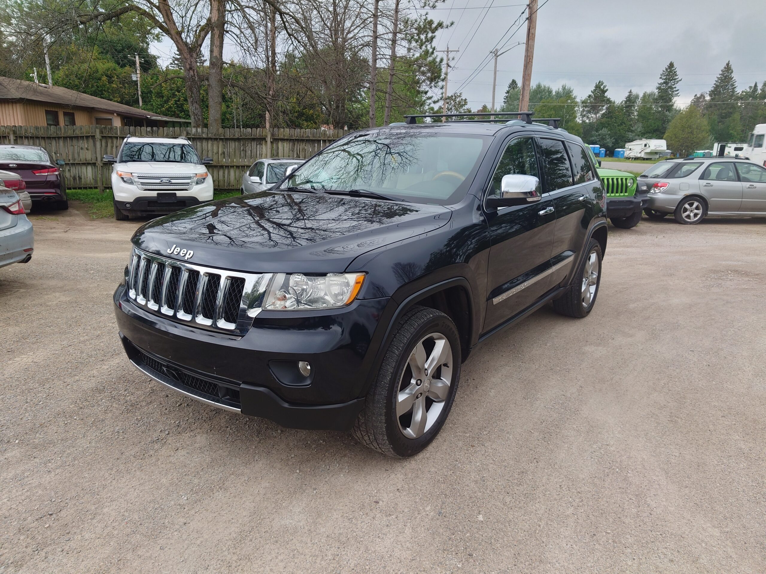 
								11GCherokee full									