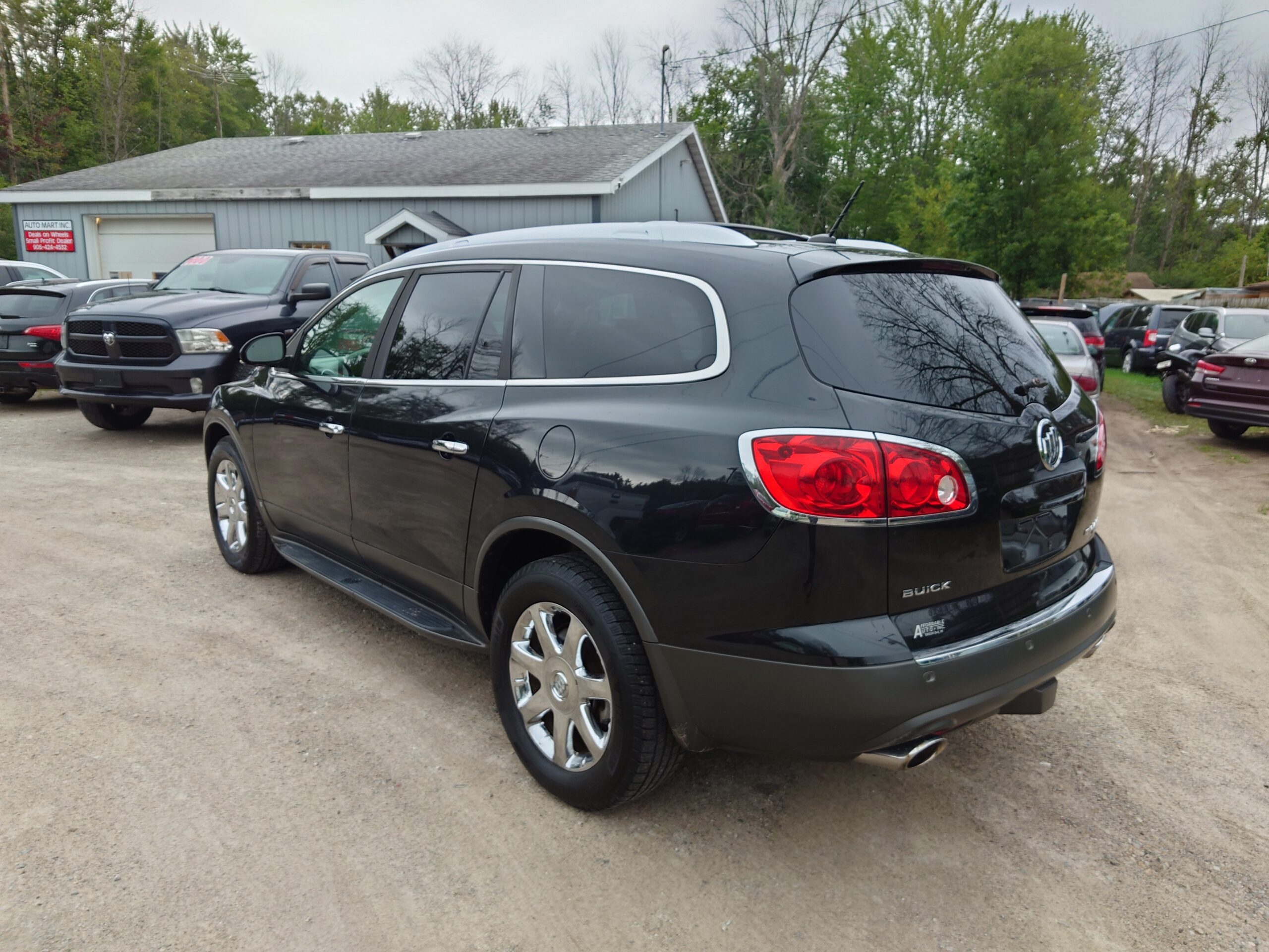 
								09Enclave full									