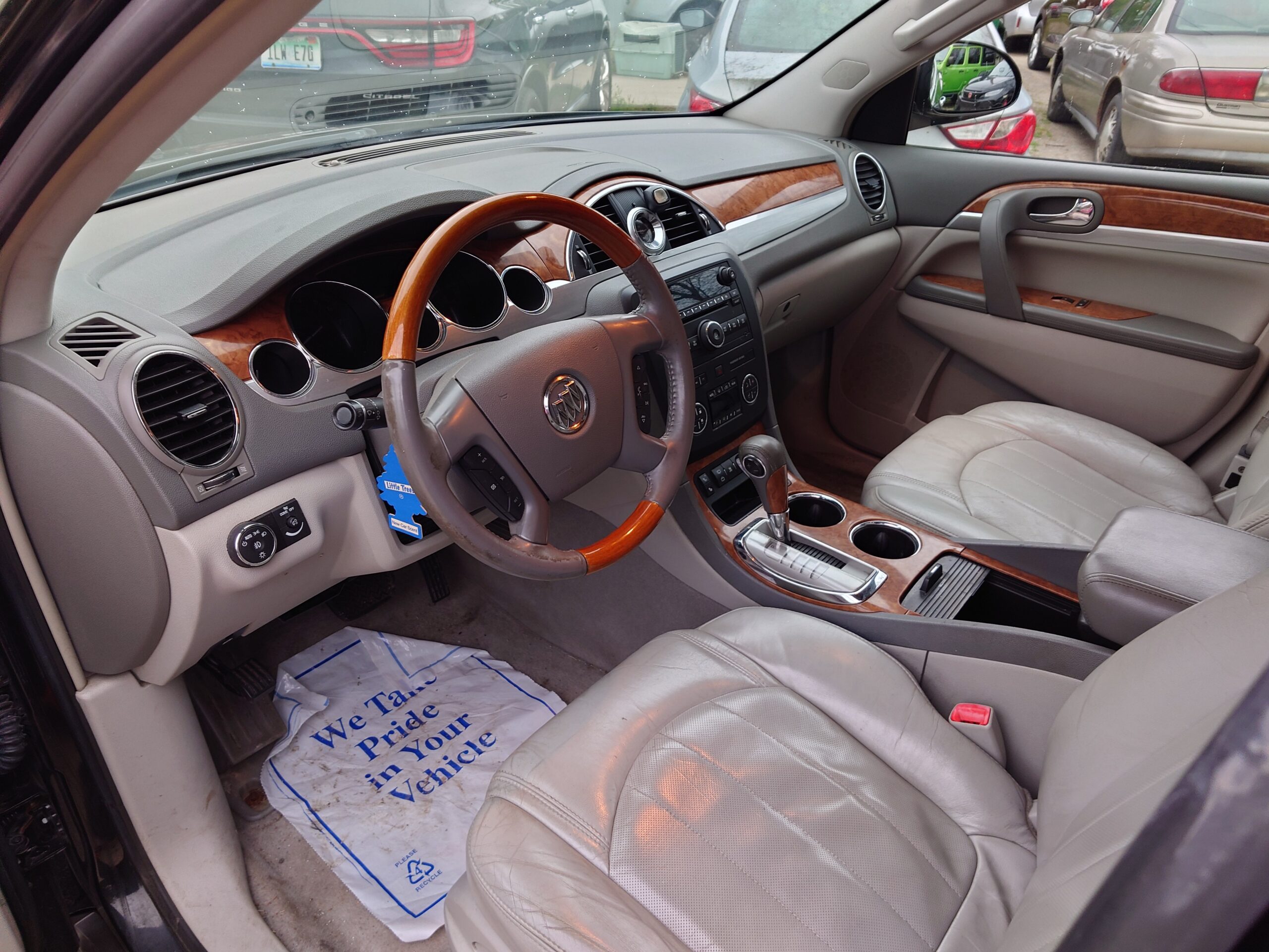 
								09Enclave full									